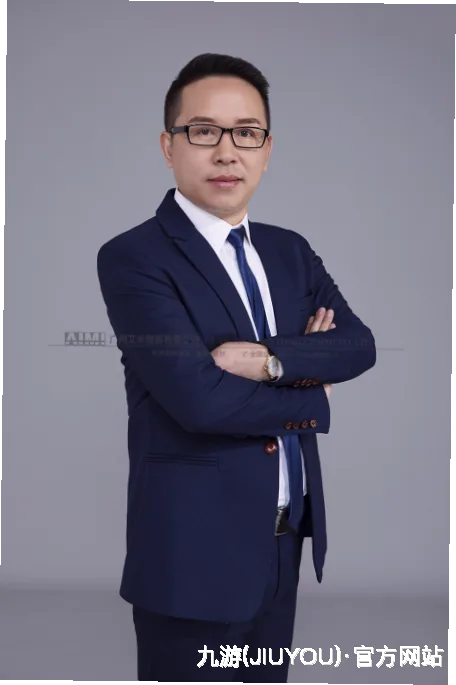 束启万